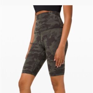 Lululemon Align High-Rise Short 10" Size‎ 4